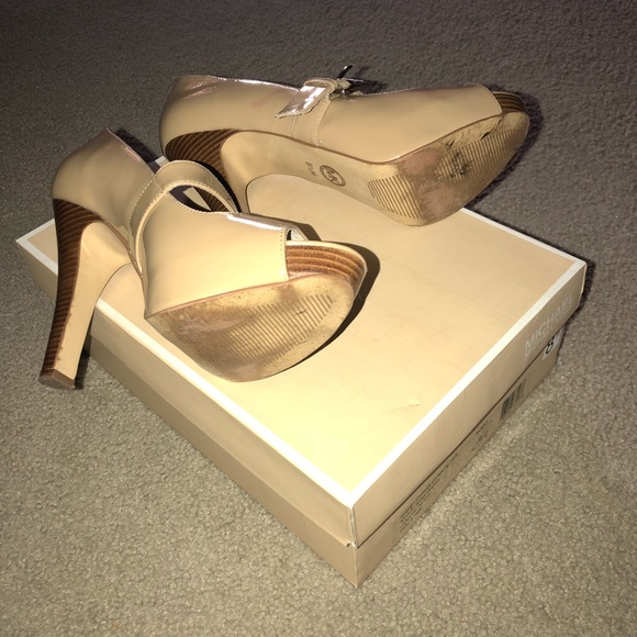 Michael Kors Chandler Mary Jane - Picture 4 of 7